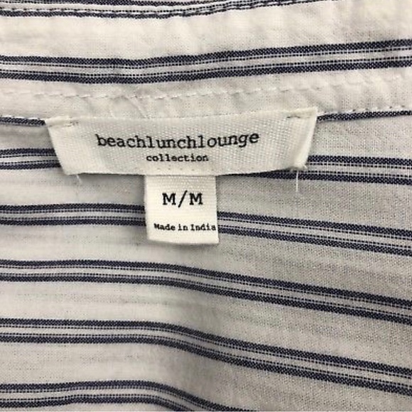Beach Lunch Lounge Size M Button Down Shirt - Picture 5 of 5